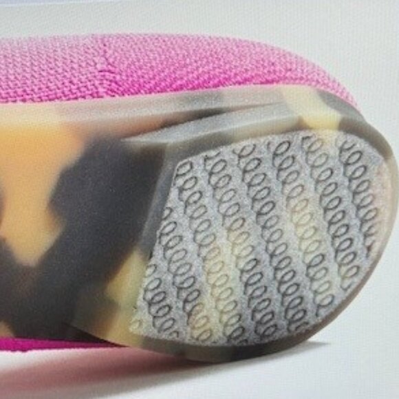 Rothy's The Point II in Dragon Fruit Size 10.5 - Picture 3 of 4